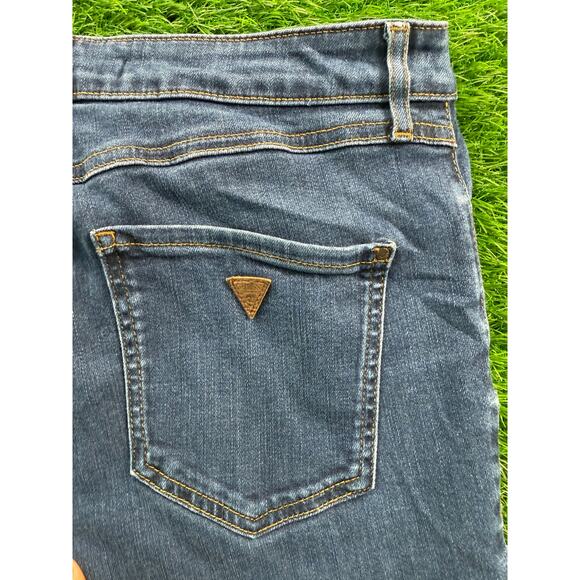 GUESS 1981 Flare Jeans Sz 30 Medium Wash Blue Button Fly Women Stretch Denim Y2K - Picture 5 of 11